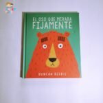 El Oso que miraba fijamente